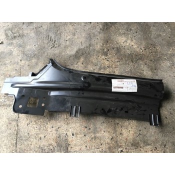 MERCEDES 205 KASA  ARKA PANEL SOL TARAFI A2046200250 - 2046200250